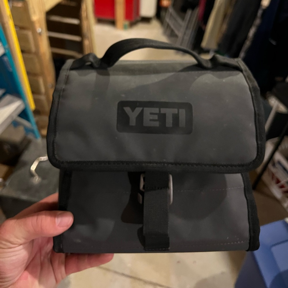 Yeti Daytrip Lunchbox